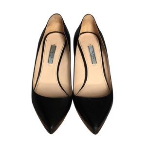 Prada Black Pumps